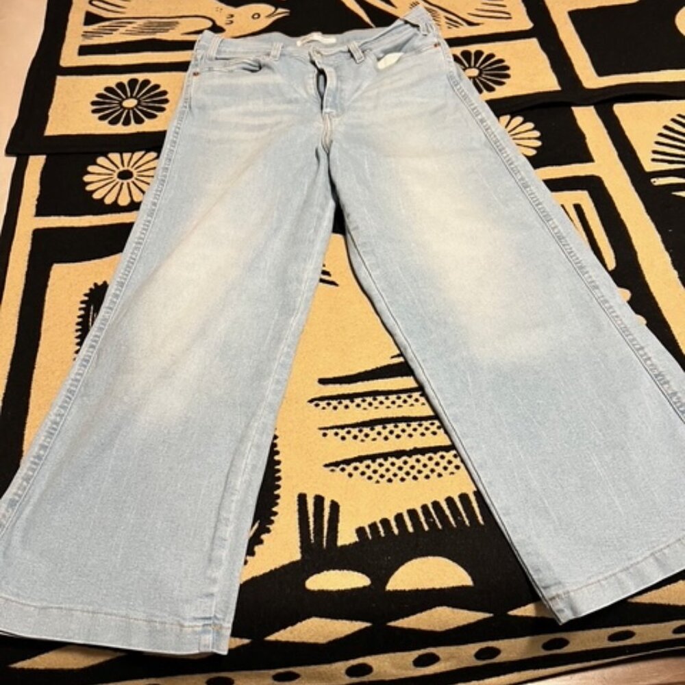 Levis Wide Leg